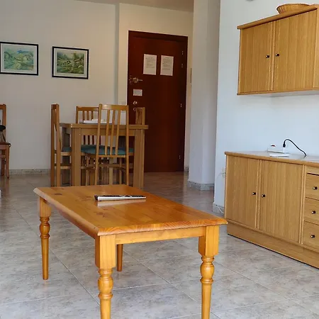Rentalmar Aventura Salou Buitenkant foto
